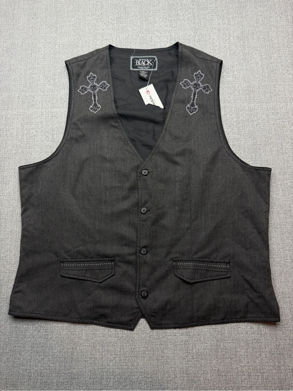 Buckle Black Creston Cross Vest Heather Charcoal Gray NWT